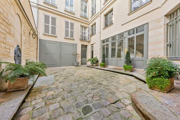Vente Appartement de luxe Paris 2 4 Pièces 94 m²