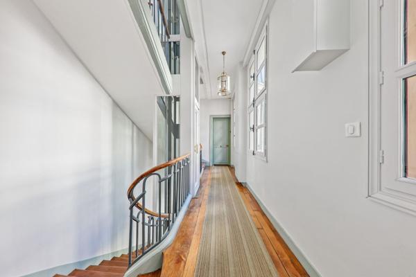 Vente Appartement de luxe Paris 2 4 Pièces 94 m²