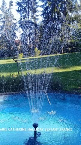 NICHE EN HAUTEUR MAGNIFIQUE CHATEAU SUR 7700 M2 AVEC SA SOURCE
