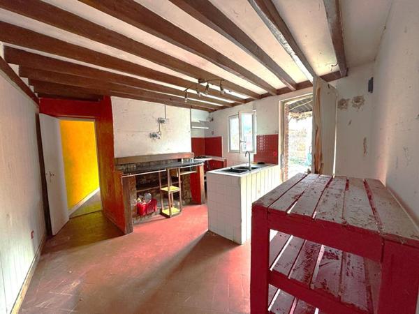 Maison à rénover -Fort potentiel à Bulles