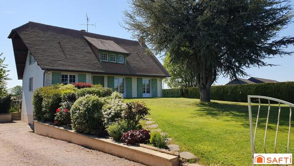 Confortable maison, village avec école et commerces