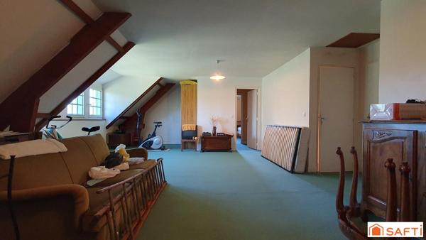 Confortable maison, village avec école et commerces