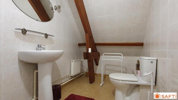 Confortable maison, village avec école et commerces