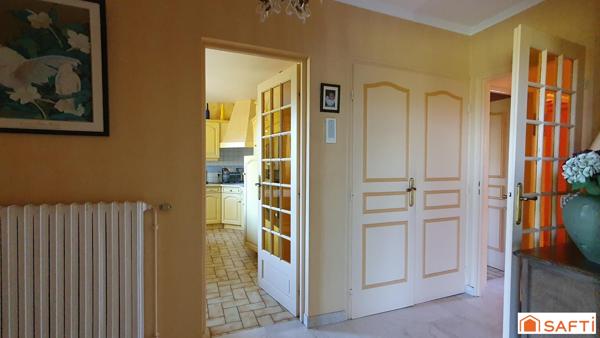 Confortable maison, village avec école et commerces