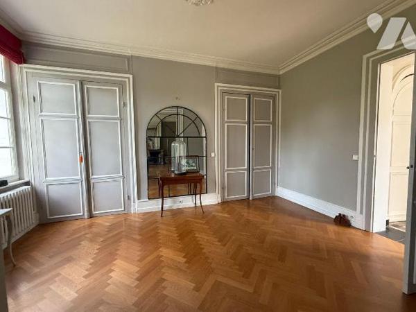 Maison à vendre à SAINT-MARTIN-LEZ-TATINGHEM dans le Pas de Calais (62).

Très belle maison d...