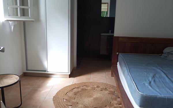 Maison à louer    1 pièce •  Baie-Mahault