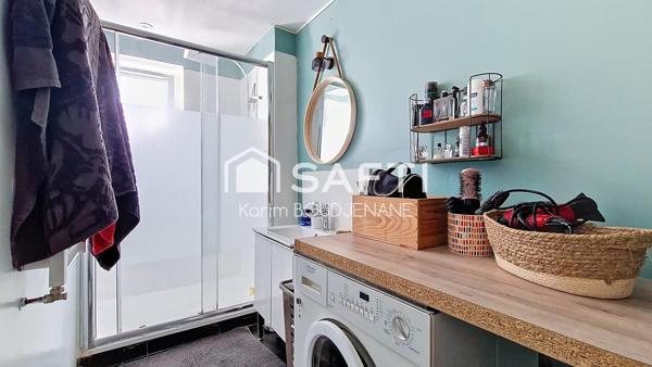 Maison individuelle sur 400 m2 de terrain, 3 chambres...