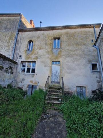 Maison à vendre à Charolles en Saône-et-Loire (71120), ref :