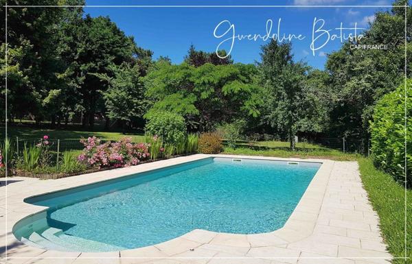 Maison en Pierre 4 chambres - Terrain 2229m2 avec Piscine 10x5