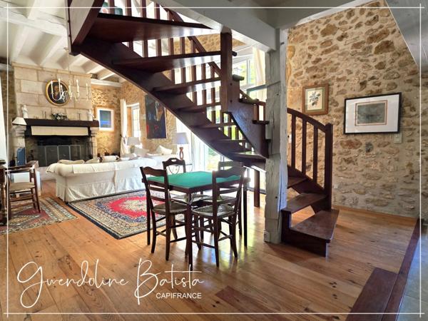 Maison en Pierre 4 chambres - Terrain 2229m2 avec Piscine 10x5