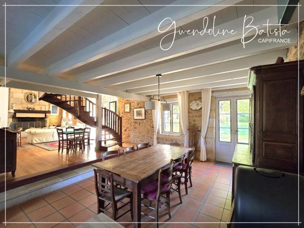 Maison en Pierre 4 chambres - Terrain 2229m2 avec Piscine 10x5