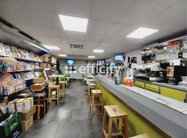 Fonds De Commerce - 100 m²