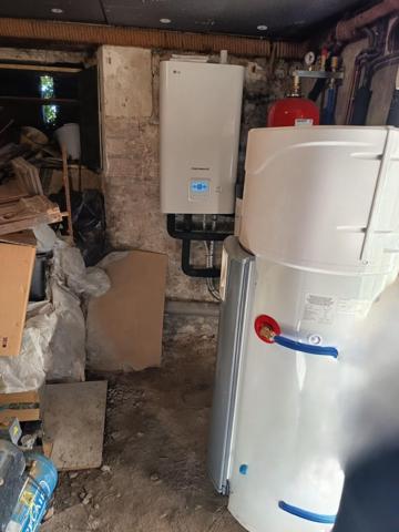 maison dans le site historique de Thouars près du Chateau avec la vue sur le pont des Chouans