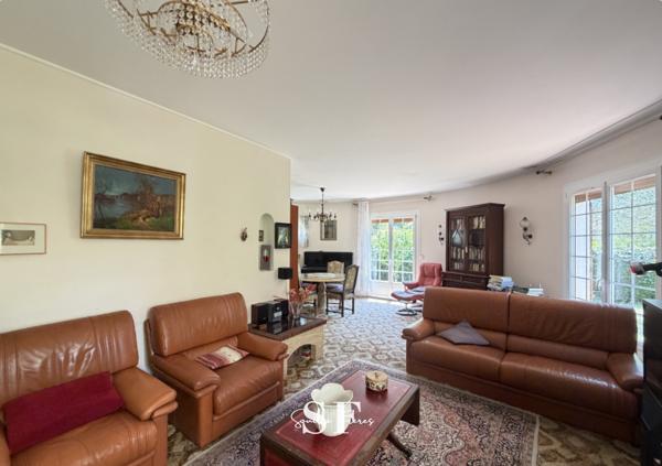 Maison 4 pièce(s) 3 chambre(s) 135 m²
