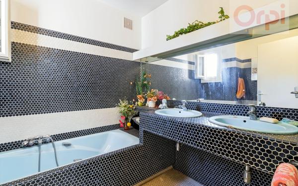 Maison à vendre    5 pièces • 164 m2 La Gaude