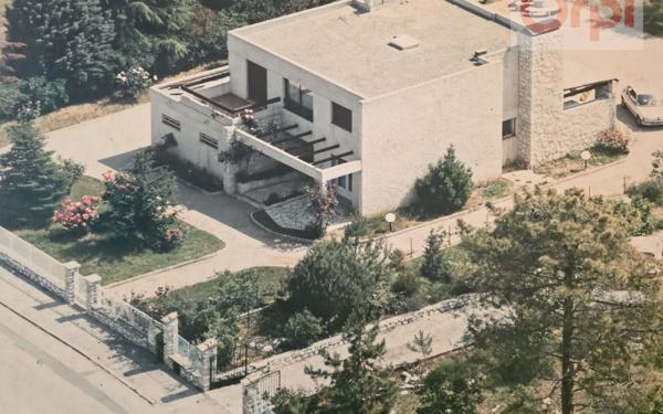 Maison à vendre    5 pièces • 164 m2 La Gaude