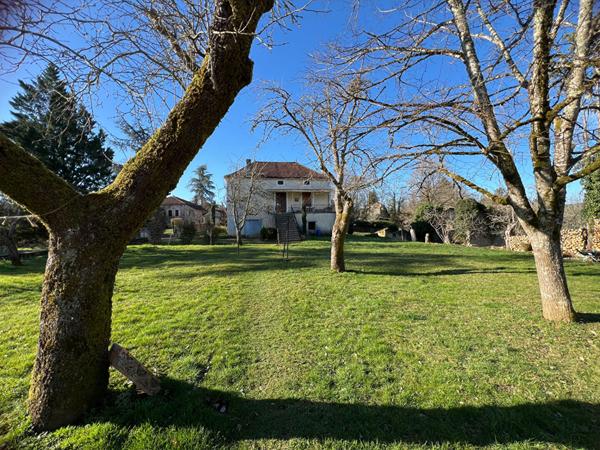 Ensemble en pierres Labastide Du Vert