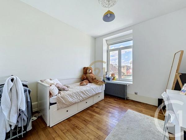 Appartement F4 à vendre  4 pièces - 110 m 2   BELFORT  - 90