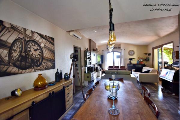 CAVALAIRE SUR MER (83) - PROPRIETE SANS TRAVAUX AVEC PISCINE - 1 MAISON PRINCIPALE ET 1 APPARTEMENT LOFT