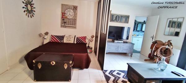 CAVALAIRE SUR MER (83) - PROPRIETE SANS TRAVAUX AVEC PISCINE - 1 MAISON PRINCIPALE ET 1 APPARTEMENT LOFT