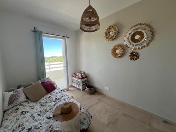 T5 en dernier étage, 3 chambres, terrasse panoramique de 67 m2