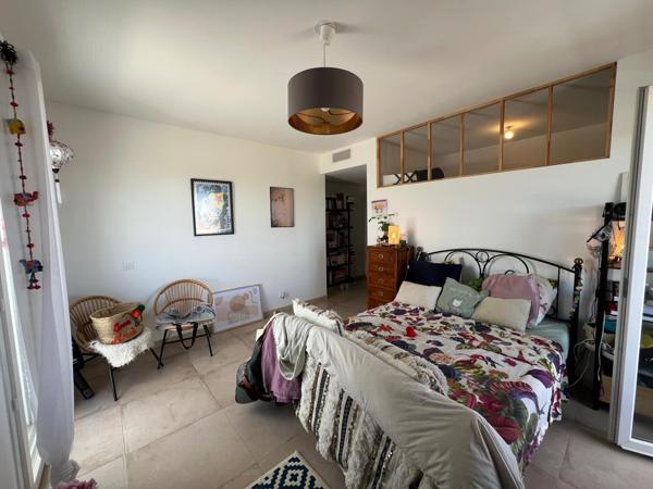 T5 en dernier étage, 3 chambres, terrasse panoramique de 67 m2