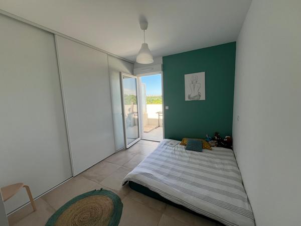 T5 en dernier étage, 3 chambres, terrasse panoramique de 67 m2