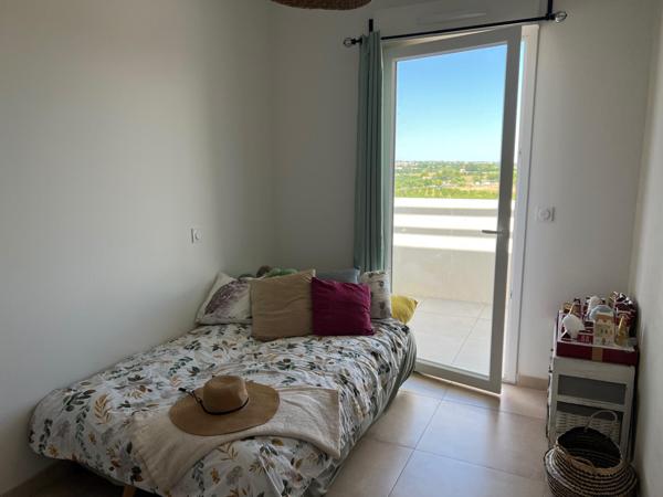 T5 en dernier étage, 3 chambres, terrasse panoramique de 67 m2