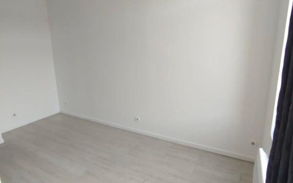 Appartement à louer    1 pièce •  Roubaix