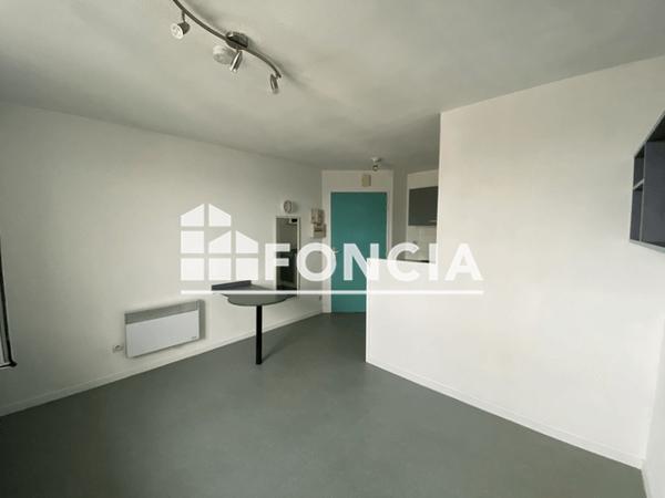Location Studio 21.48 m² - 28 BD GEORGES POMPIDOU Caen 14000