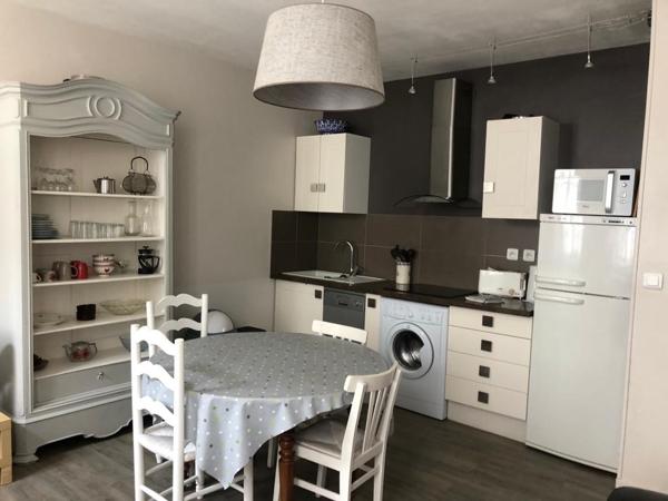THE COSY FLAT MARKET