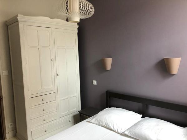 THE COSY FLAT MARKET