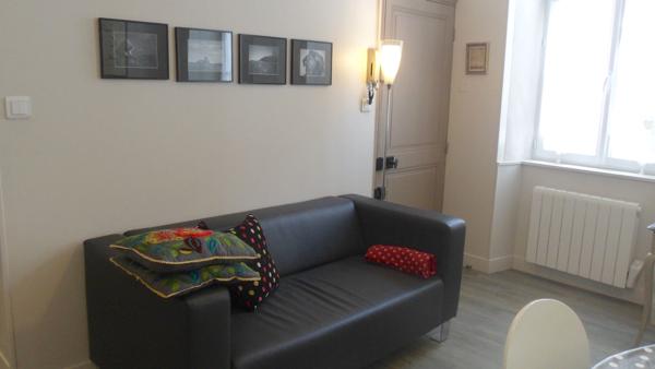 THE COSY FLAT MARKET