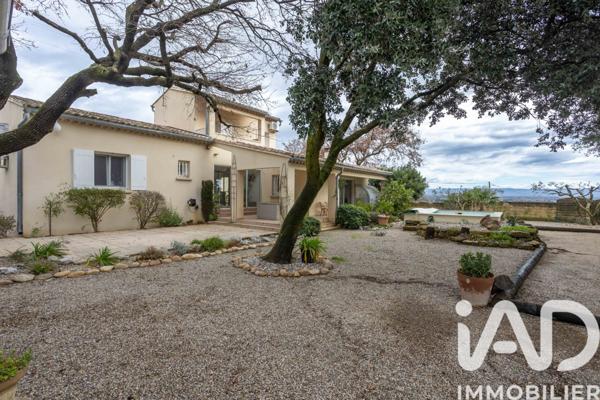 Maison à vendre 5 pièces 136 m² Bédarrides