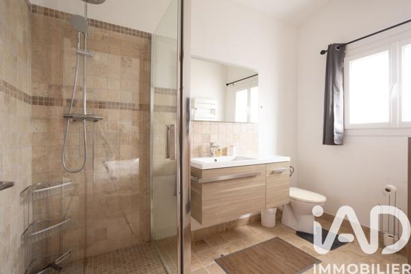 Maison à vendre 5 pièces 136 m² Bédarrides