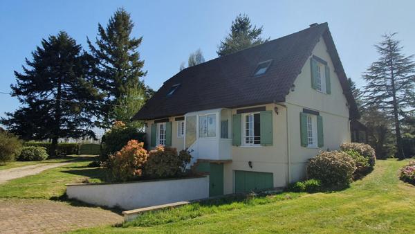 Confortable maison, village avec école et commerces