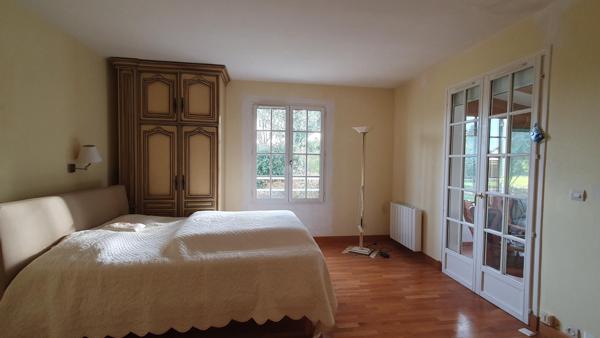 Confortable maison, village avec école et commerces