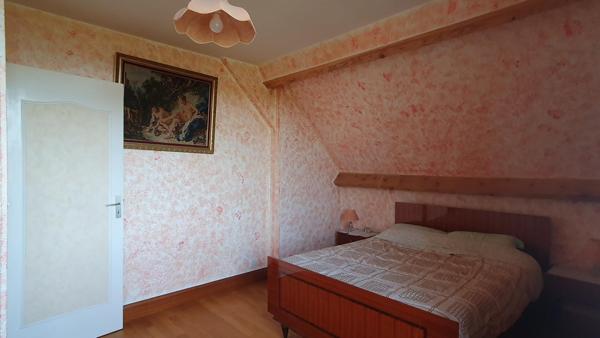 Confortable maison, village avec école et commerces