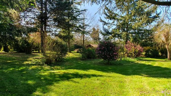 Confortable maison, village avec école et commerces