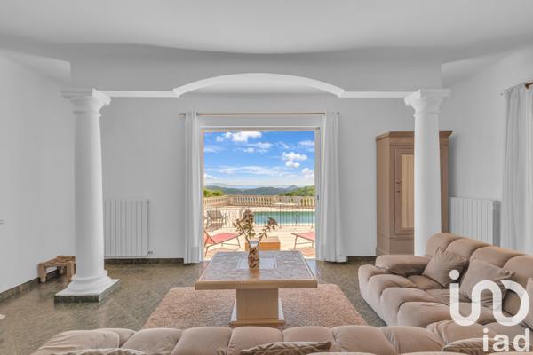 Maison à vendre 9 pièces 306 m² Les Adrets-de-l'Estérel