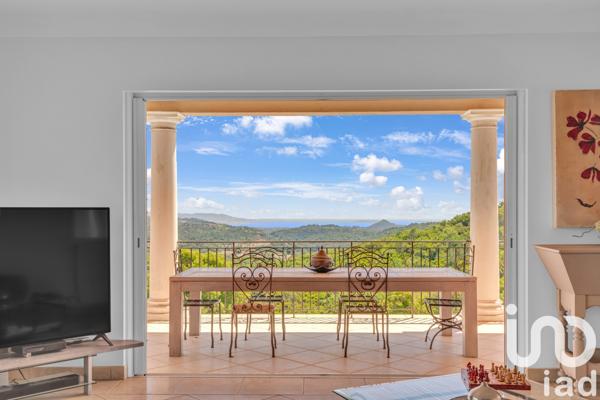 Maison à vendre 9 pièces 306 m² Les Adrets-de-l'Estérel