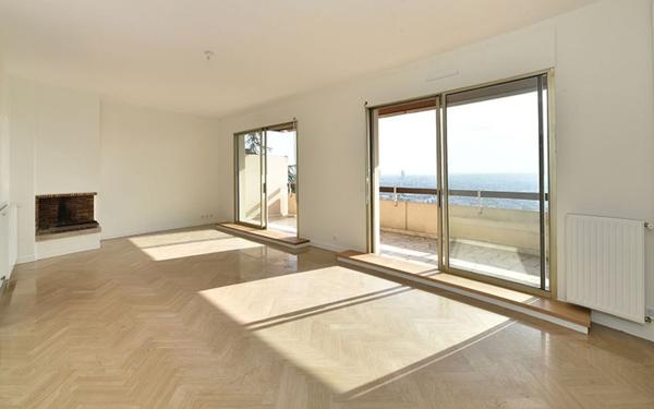 Appartement à louer    5 pièces •  Sainte-Foy-lès-Lyon