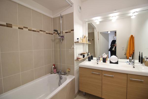 Un dernier étage au coeur du centre-ville d'Ermont ! 299 000 € **  - Référence  26-3888