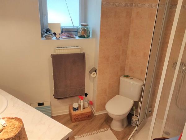 Appartement de 97 m² à Arpajon de 6 pièces, 3 chambres, 1 BOX