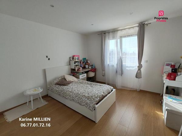 DREUX 28100 Maison individuelle de 2022 - 1 étage - 5 chambres - Garage indépendant - Terrain - 365 750  HAI