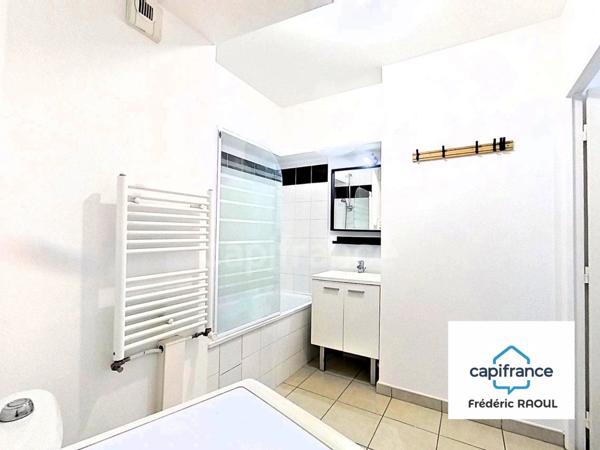 Studio lumineux de 29 m² – Dernier étage avec ascenseur – Dijon centre