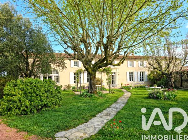 Maison à vendre 7 pièces 200 m² Salles-d'Angles