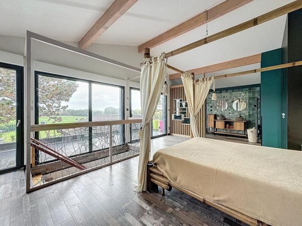 Maison en bois avec vue extraordinaire