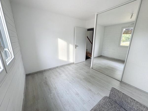 Maison en bois avec vue extraordinaire