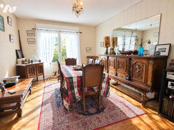 2331 - MORLAIX QUARTIER LA BOISSIERE - MAISON QUATRE CHAMBRES SUR JARDIN DE 315M²